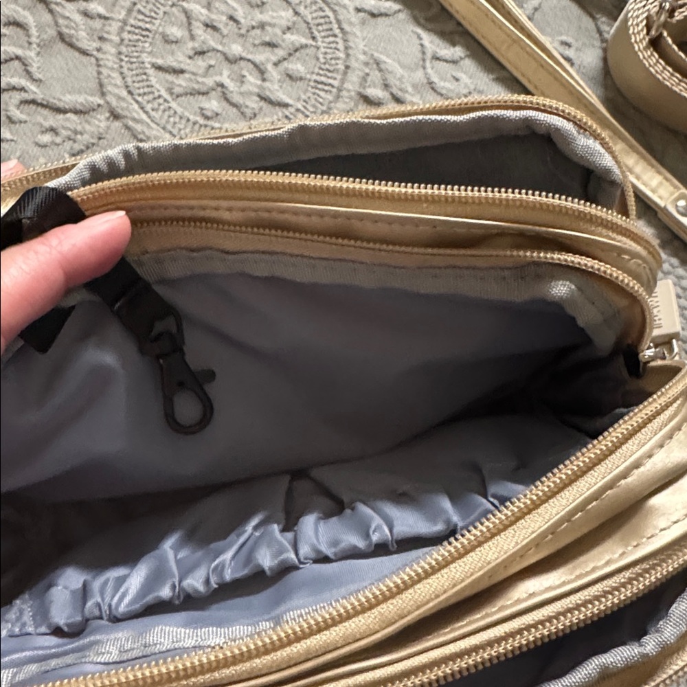 IHKWIP Can't Stop Wearing It Crossbody Wristlet Bag in Metallic Champagne - Picture 5 of 8